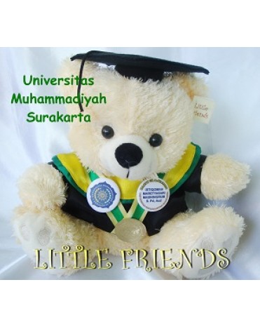 Boneka Wisuda Universitas Muhammadiyah Surakarta - Pendidikan Anak Usia Dini (30 cm)